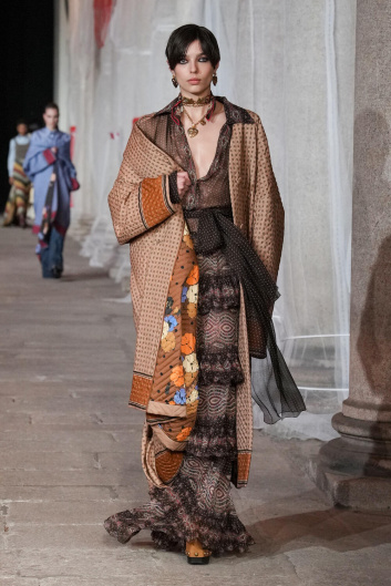 Fotoservizio/FW 23-24/WOMEN/SFILATA/ETRO/DP2/37