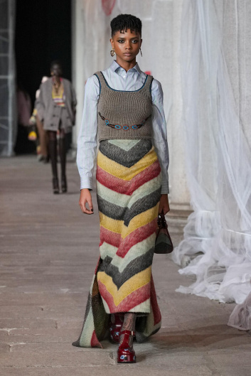 Fotoservizio/FW 23-24/WOMEN/SFILATA/ETRO/DP2/39