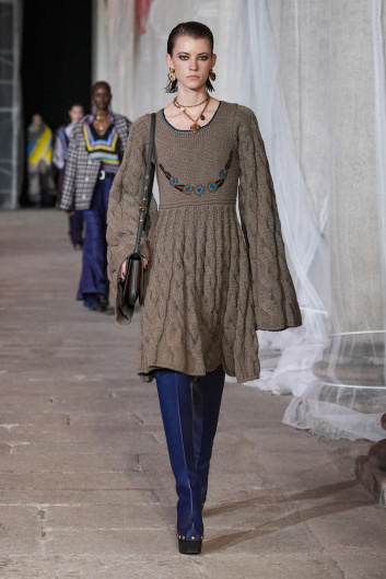 Fotoservizio/FW 23-24/WOMEN/SFILATA/ETRO/DP2/42