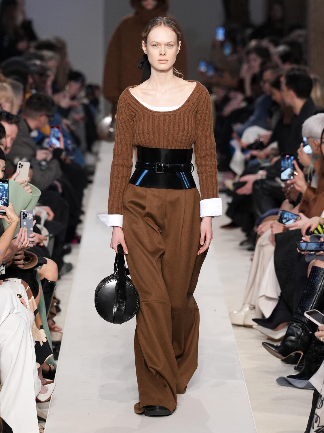 MAX MARA WOMEN FW 23-24 - Foto #4