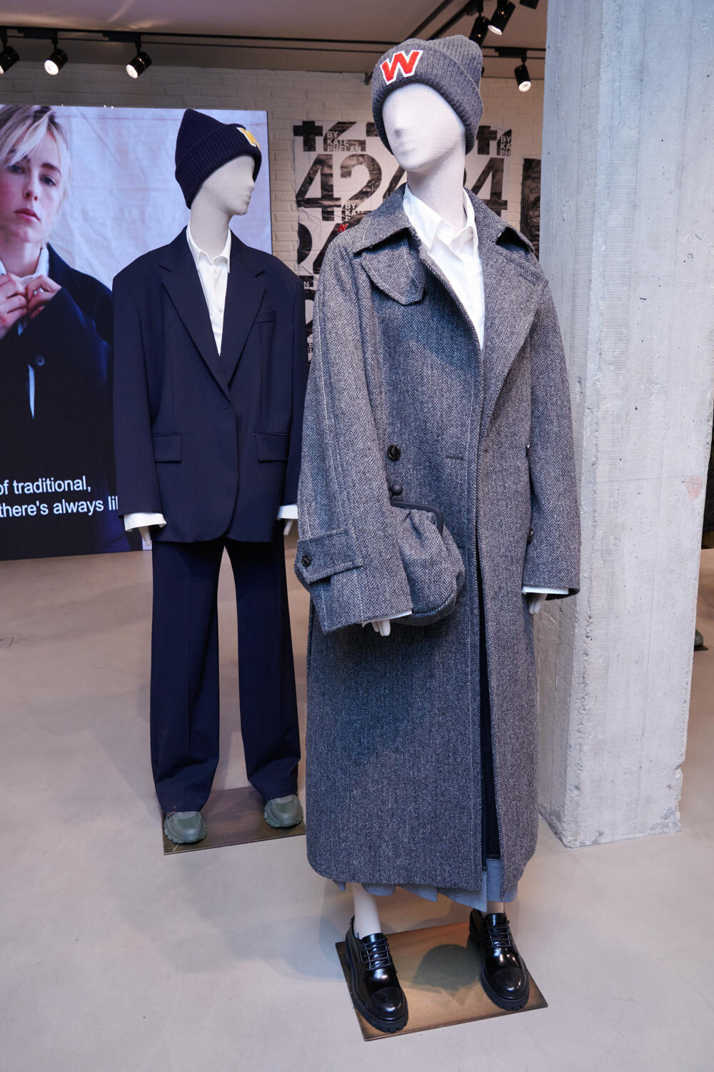 WEEKEND MAX MARA WITH KATE PHELAN WOMEN FW 23-24 - Foto #12
