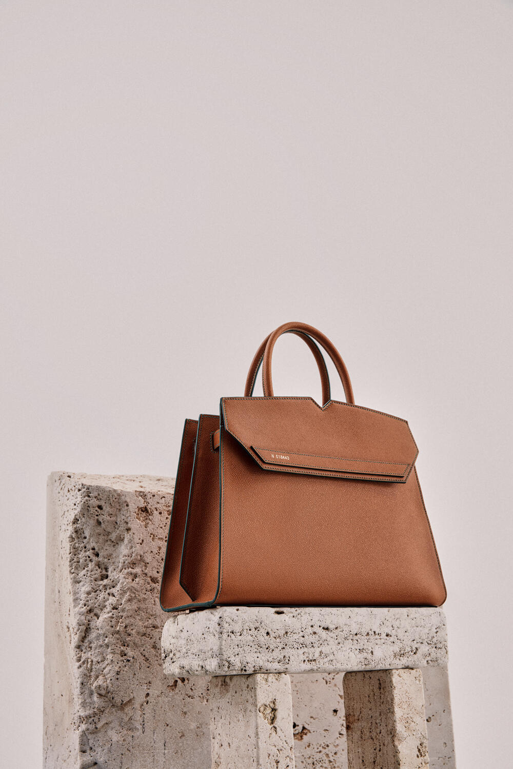 VALEXTRA WOMEN FW 23-24 - Foto #20