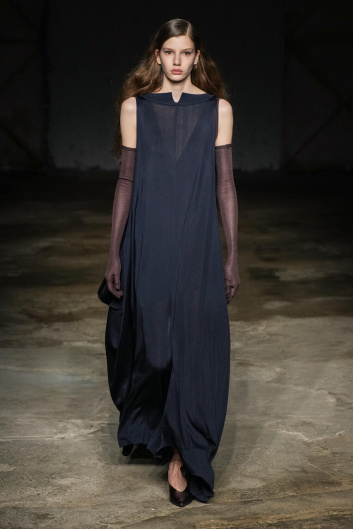 Fotoservizio/FW 23-24/WOMEN/SFILATA/ANTEPRIMA/DP2/12