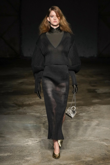 Fotoservizio/FW 23-24/WOMEN/SFILATA/ANTEPRIMA/DP2/14