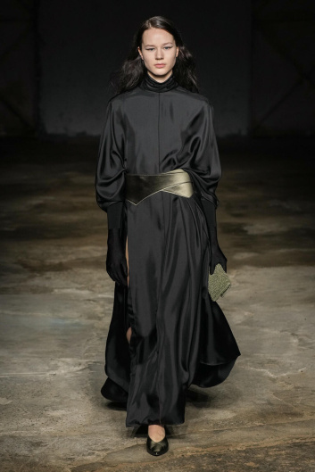 Fotoservizio/FW 23-24/WOMEN/SFILATA/ANTEPRIMA/DP2/8
