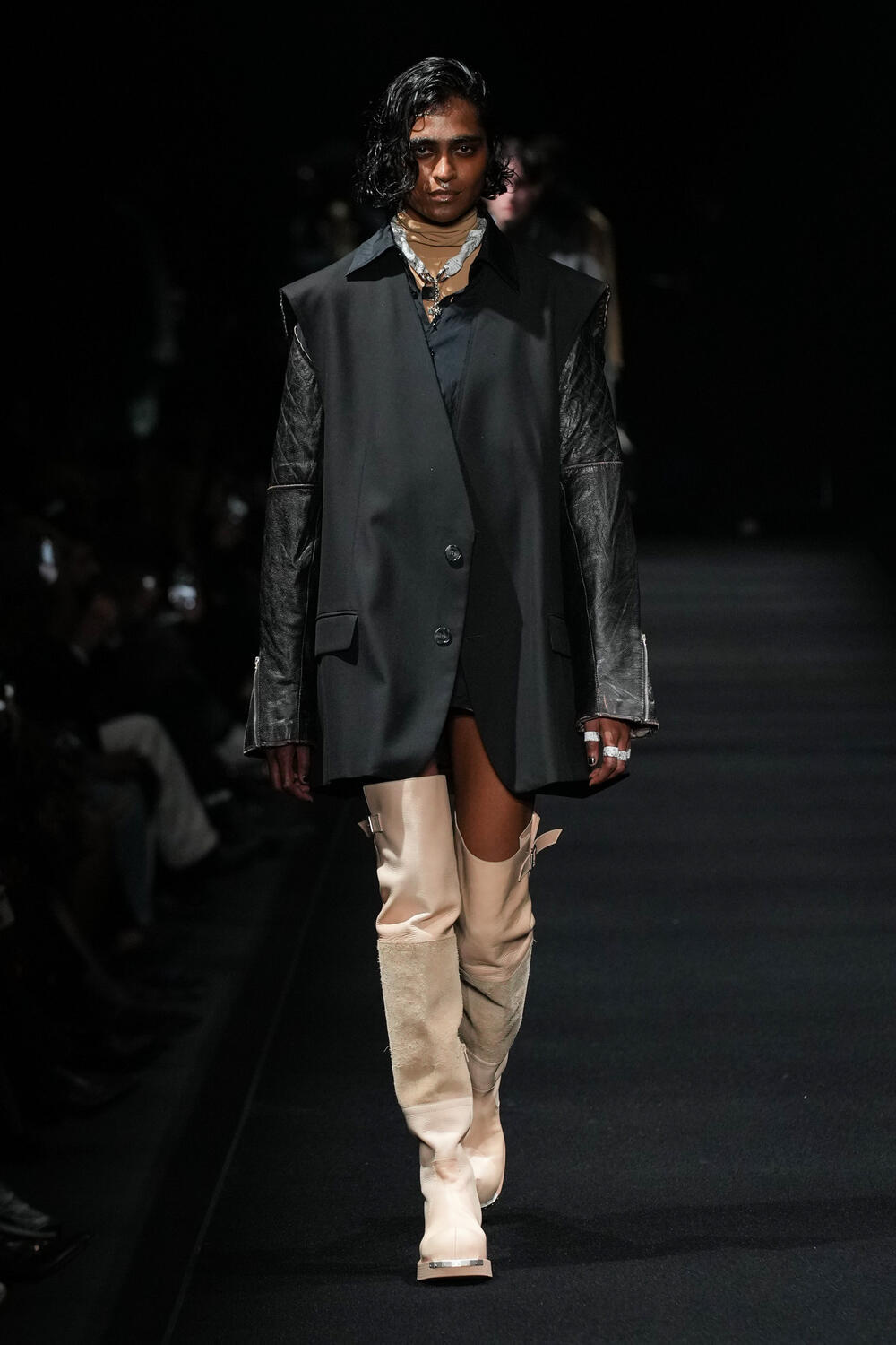 MM6 MAISON MARGIELA WOMEN FW 23-24 - Foto #1