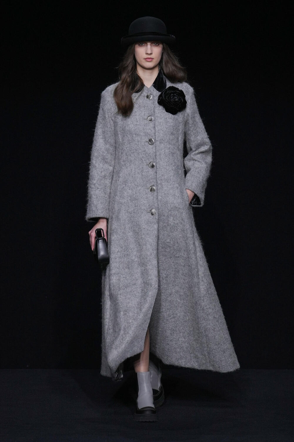 EMPORIO ARMANI WOMEN FW 23-24 - Foto #2