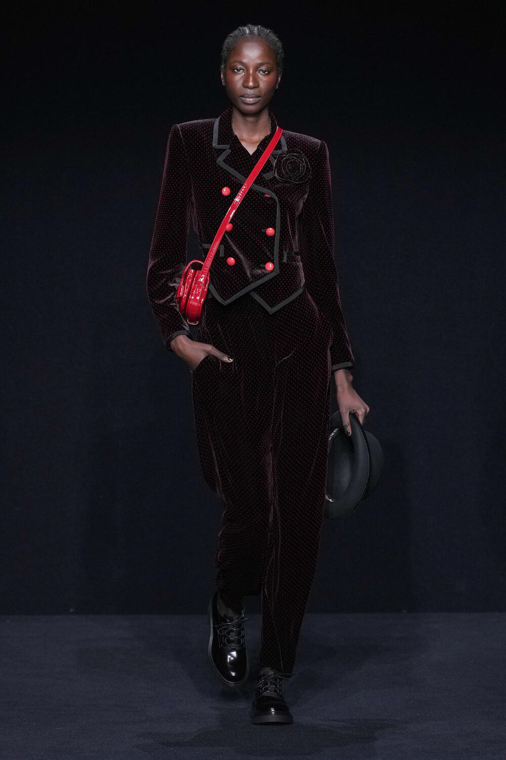 EMPORIO ARMANI WOMEN FW 23-24 - Foto #25