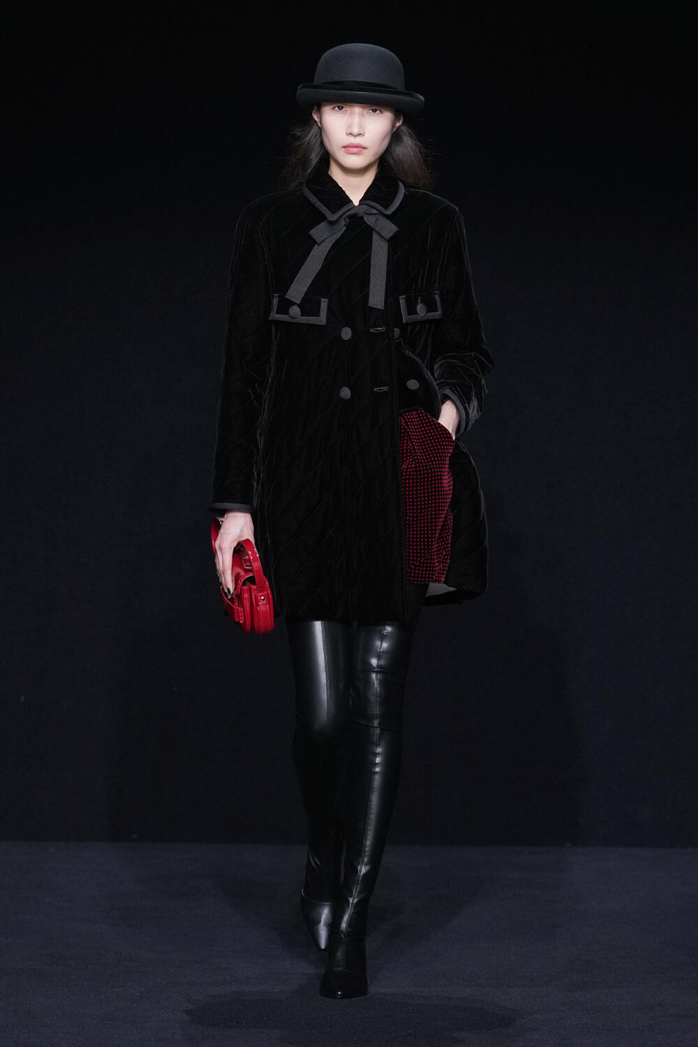 EMPORIO ARMANI WOMEN FW 23-24 - Foto #26