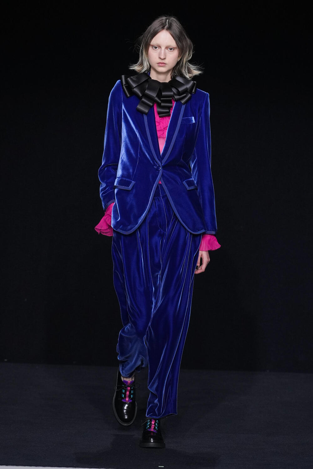 EMPORIO ARMANI WOMEN FW 23-24 - Foto #37
