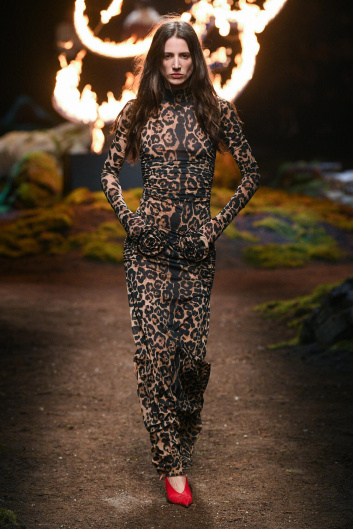 Fotoservizio/FW 23-24/WOMEN/SFILATA/BLUMARINE/DP2/6