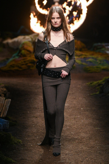 Fotoservizio/FW 23-24/WOMEN/SFILATA/BLUMARINE/DP2/14