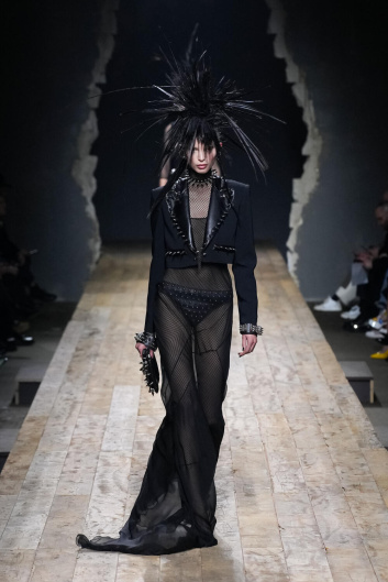Fotoservizio/FW 23-24/WOMEN/SFILATA/MOSCHINO/DP2/25