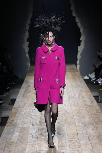 Fotoservizio/FW 23-24/WOMEN/SFILATA/MOSCHINO/DP2/20