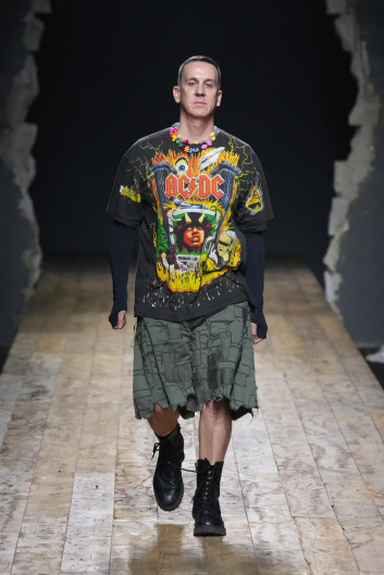 Fotoservizio/FW 23-24/WOMEN/SFILATA/MOSCHINO/DP2/48
