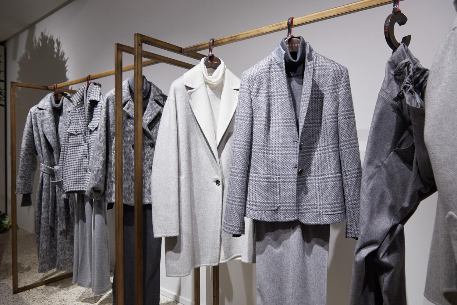 KITON WOMEN FW 23-24 - Foto #3