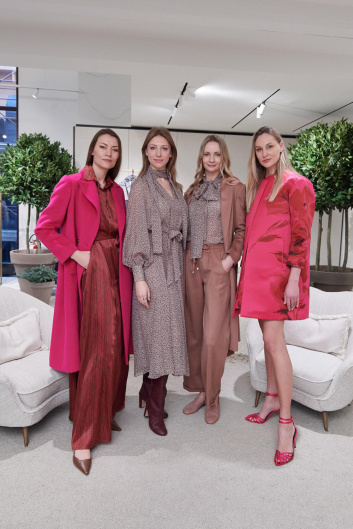 Fotoservizio/FW 23-24/WOMEN/PRESENTAZIONE/KITON/DP2/14