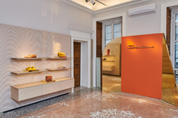 Fotoservizio/FW 23-24/WOMEN/PRESENTAZIONE/SANTONI/DP2/40