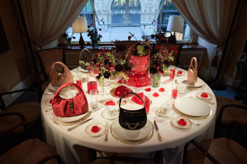 Fotoservizio/FW 23-24/WOMEN/PRESENTAZIONE/BORBONESE/DP2/3