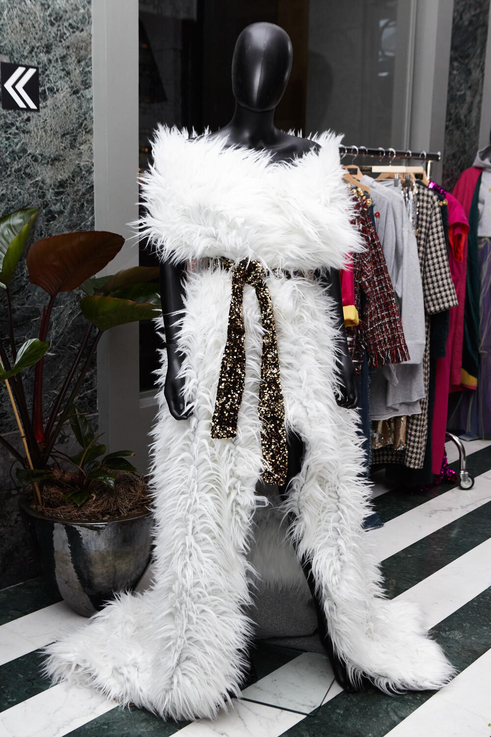 ZINEB HAZIM&KARIM DAOUDI WOMEN FW 23-24 - Foto #8