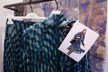 Fotoservizio/FW 23-24/WOMEN/PRESENTAZIONE/GIANLUCA CAPANNOLO/DP2/27