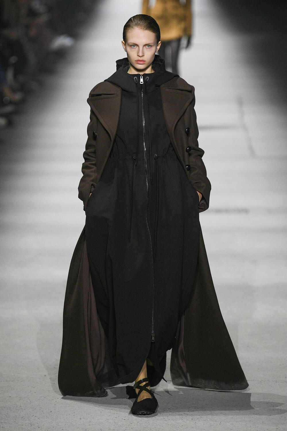 TOD'S WOMEN FW 23-24 - Foto #2