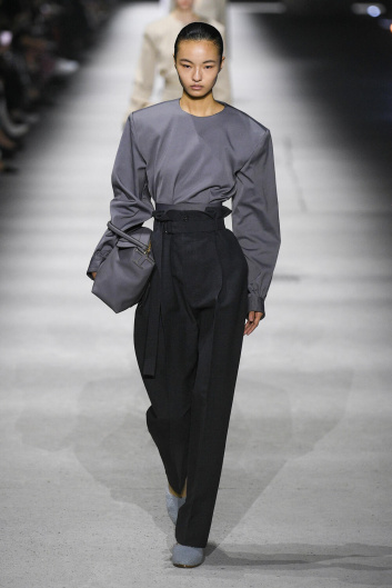 Fotoservizio/FW 23-24/WOMEN/SFILATA/TOD'S/DP2/33