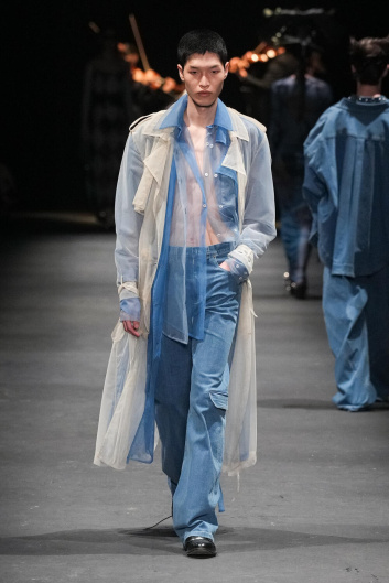 Fotoservizio/FW 23-24/WOMEN/SFILATA/ACT N°1/DP2/2