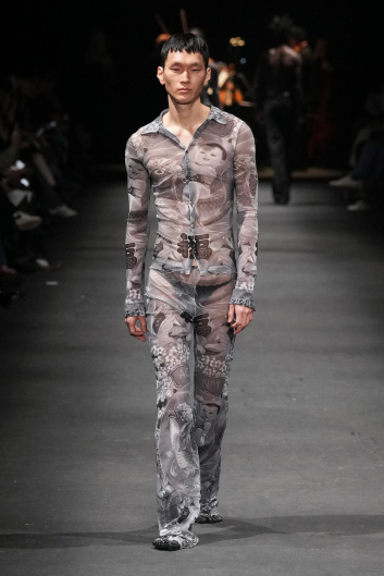Fotoservizio/FW 23-24/WOMEN/SFILATA/ACT N°1/DP2/16