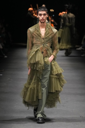 Fotoservizio/FW 23-24/WOMEN/SFILATA/ACT N°1/DP2/28