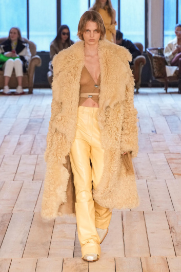 Fotoservizio/FW 23-24/WOMEN/SFILATA/SPORTMAX/DP2/2