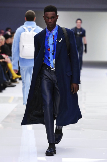 Fotoservizio/FW 2016-2017/MEN/VERSACE/DP2/0