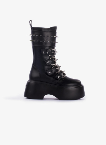 Fotoservizio/FW 23-24/WOMEN/PRESENTAZIONE/LE SILLA/DP2/20