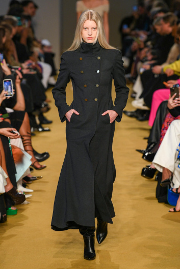 Fotoservizio/FW 23-24/WOMEN/SFILATA/PHILOSOPHY DI LORENZO SERAFINI/DP2/11