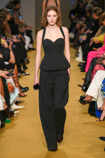 Fotoservizio/FW 23-24/WOMEN/SFILATA/PHILOSOPHY DI LORENZO SERAFINI/DP2/13