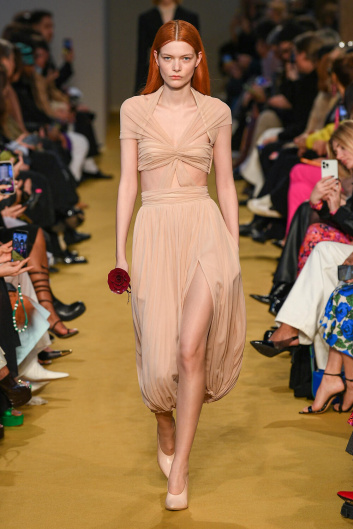 Fotoservizio/FW 23-24/WOMEN/SFILATA/PHILOSOPHY DI LORENZO SERAFINI/DP2/5