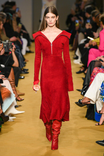 Fotoservizio/FW 23-24/WOMEN/SFILATA/PHILOSOPHY DI LORENZO SERAFINI/DP2/15