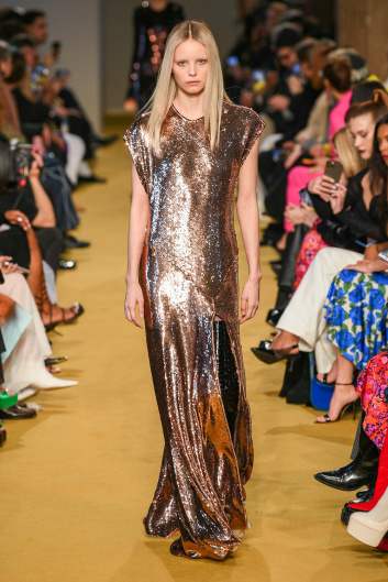 Fotoservizio/FW 23-24/WOMEN/SFILATA/PHILOSOPHY DI LORENZO SERAFINI/DP2/23