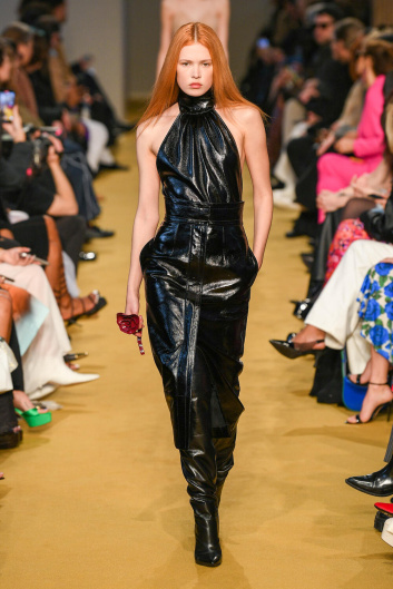 Fotoservizio/FW 23-24/WOMEN/SFILATA/PHILOSOPHY DI LORENZO SERAFINI/DP2/25