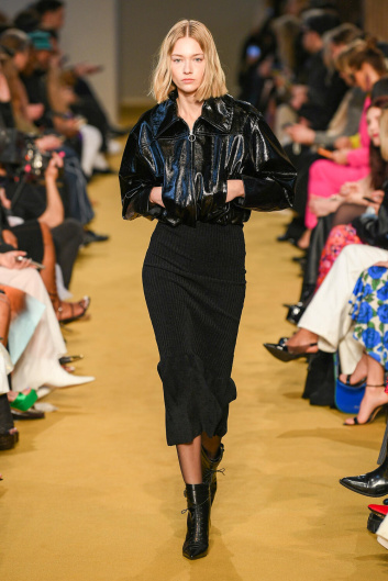 Fotoservizio/FW 23-24/WOMEN/SFILATA/PHILOSOPHY DI LORENZO SERAFINI/DP2/27