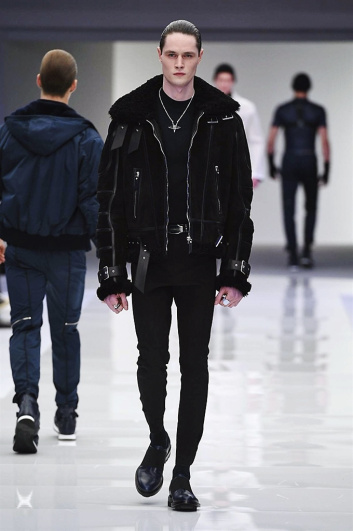 Fotoservizio/FW 2016-2017/MEN/VERSACE/DP2/10
