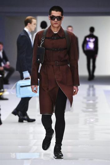 Fotoservizio/FW 2016-2017/MEN/VERSACE/DP2/16