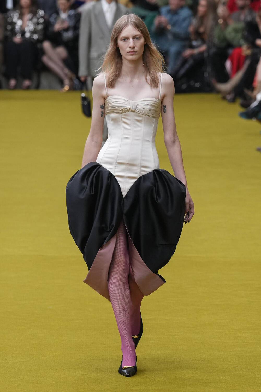 GUCCI WOMEN FW 23-24 - Foto #6