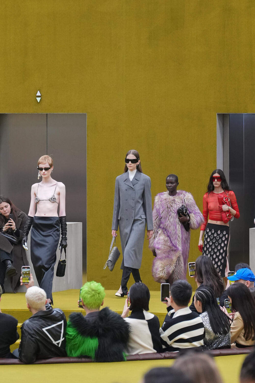 GUCCI WOMEN FW 23-24 - Foto #40