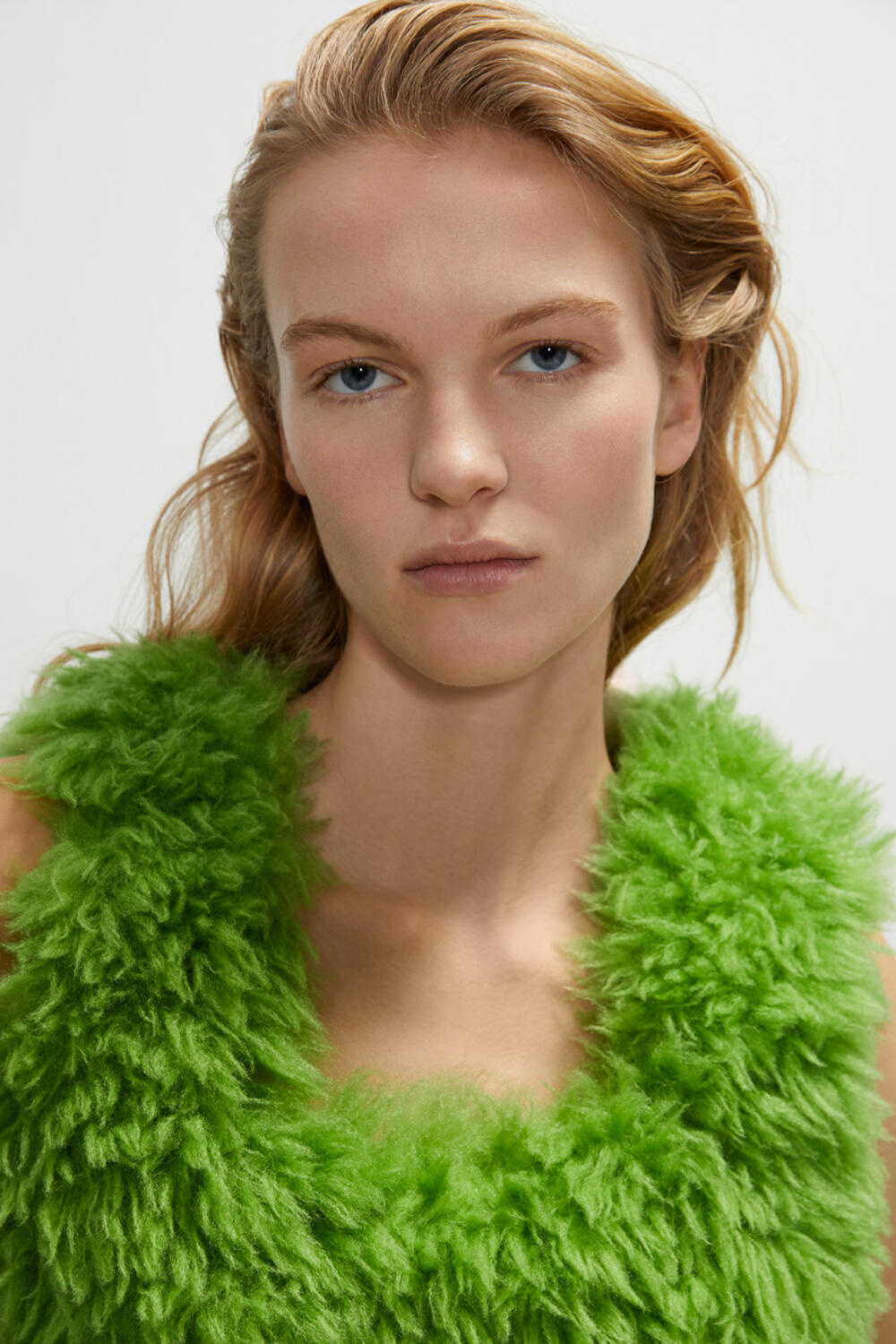 BEATRICE .B WOMEN FW 23-24 - Foto #0