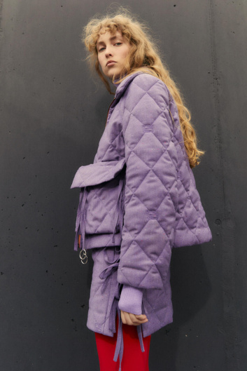 Fotoservizio/FW 23-24/WOMEN/PRESENTAZIONE/BEATRICE .B/DP2/14