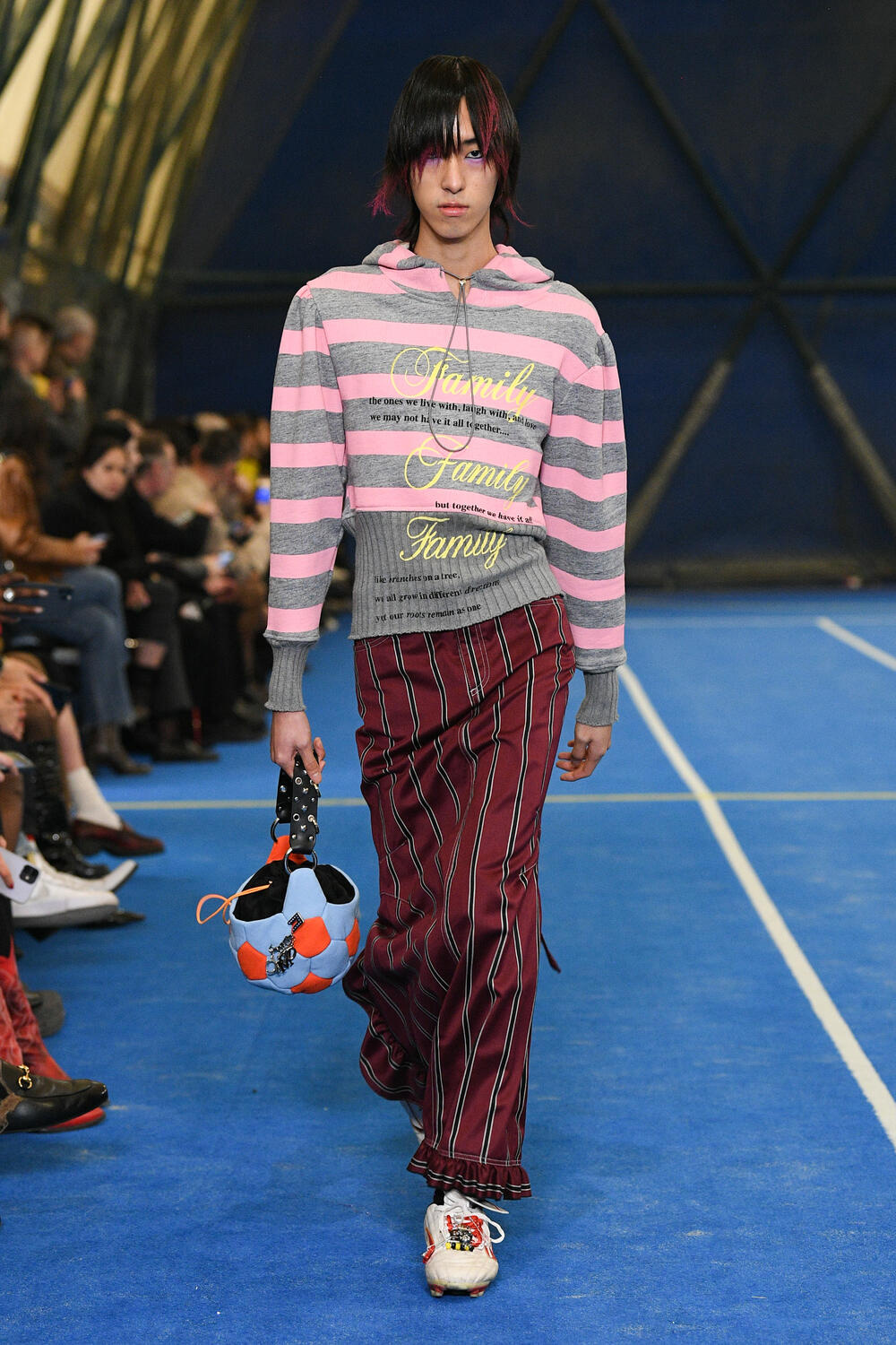 CORMIO WOMEN FW 23-24 - Foto #0