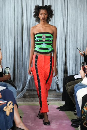 Fotoservizio/SS 2023/WOMEN/SFILATA/CORMIO/DP2/0