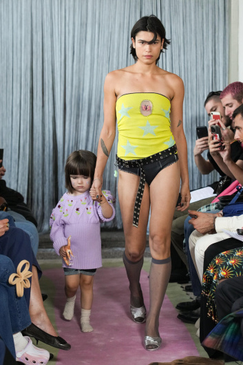 Fotoservizio/SS 2023/WOMEN/SFILATA/CORMIO/DP2/12