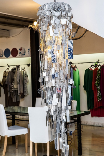 Fotoservizio/SS 2016/WOMEN/MIDALI TOUJOURS/DP2/48